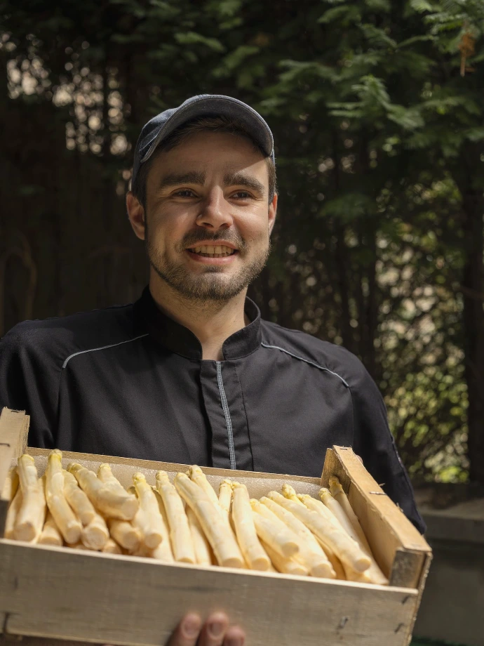 1rthur Chef de cuisine chez Titulus Pictus