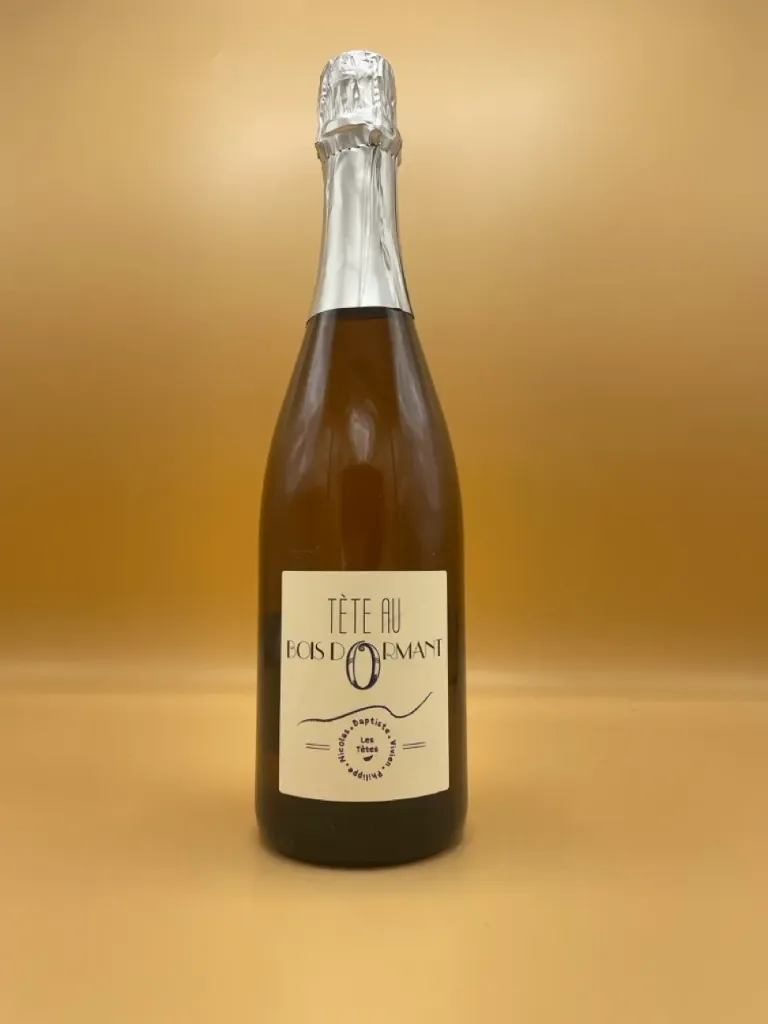 TETE AU BOIS DORMANT